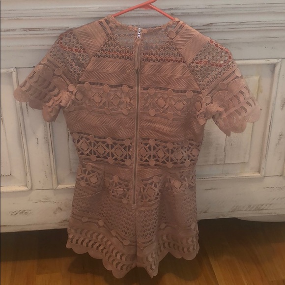 SAYLOR LACE ROMPER - Picture 1 of 4